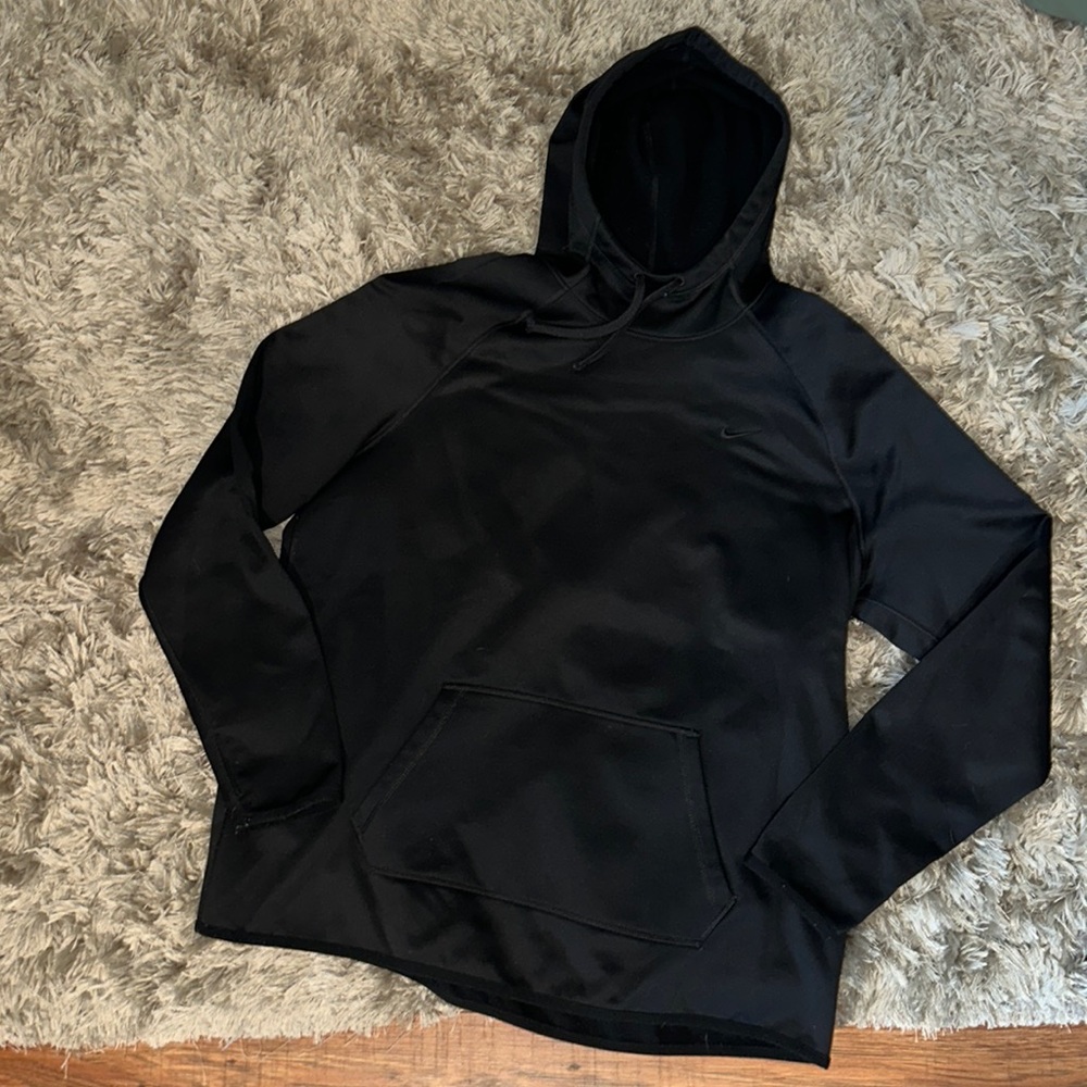 Size XL Nike Black Thermafit Sweatshirt Hoodie Super Nice Condition